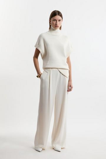 Tailored Crepe Essential Wide Leg Trouser ivory